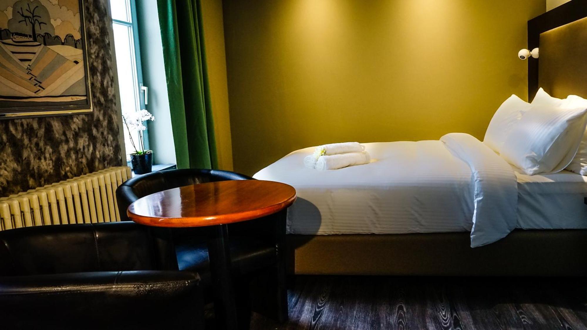 Hotel Kolmojen Sint-Truiden Exteriér fotografie